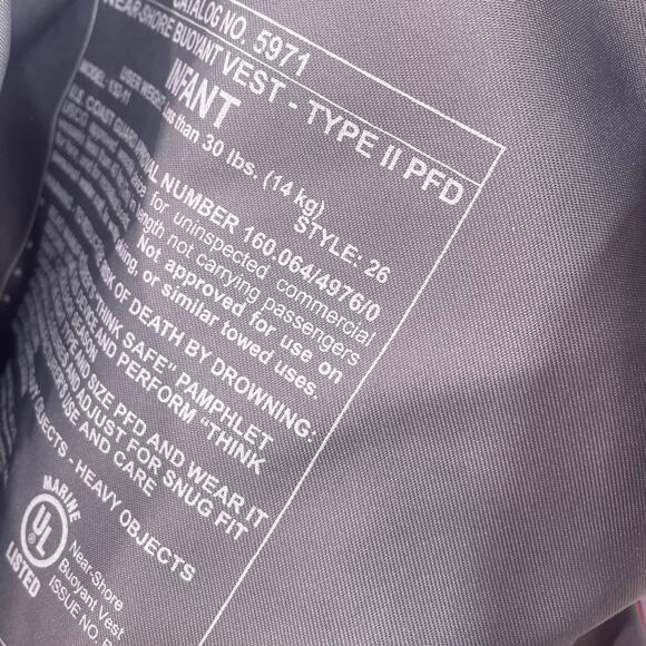 Stearns Classic Infant Life Vest Jacket Red Up To 30lbs Type II USCG - Picture 5 of 5